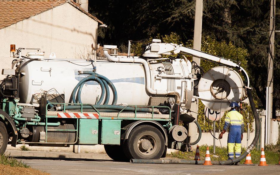 plombier déboucheur canalisation Senlis