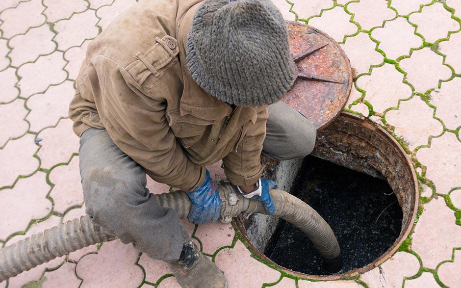 déboucheur chimique canalisation Le Plessis-Bouchard